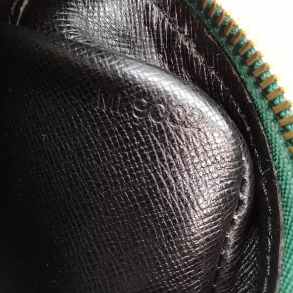 Louis Vuitton Trocadero Shoulder Bag Broneo Green Leather Epi MI9002 - Picture 3 of 9